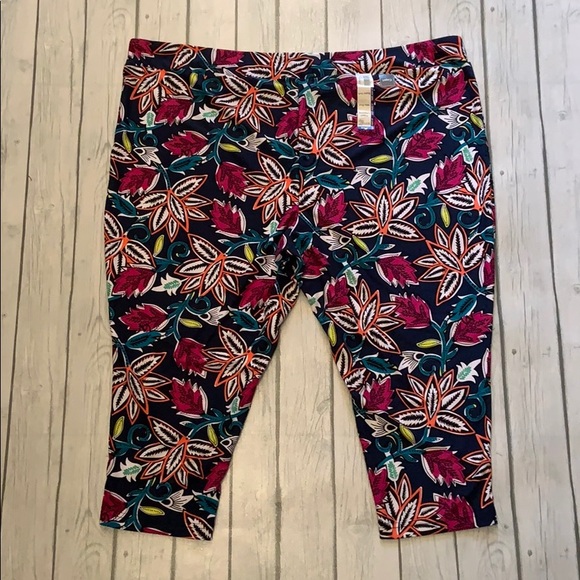 Terra & Sky Capri Leggings Size 4X (28W-30… - Picture 3 of 6